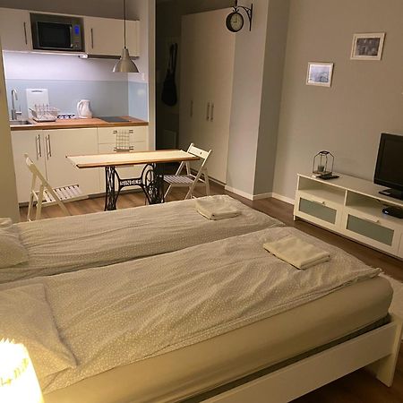 B&B Apartman Eger Eksteriør billede
