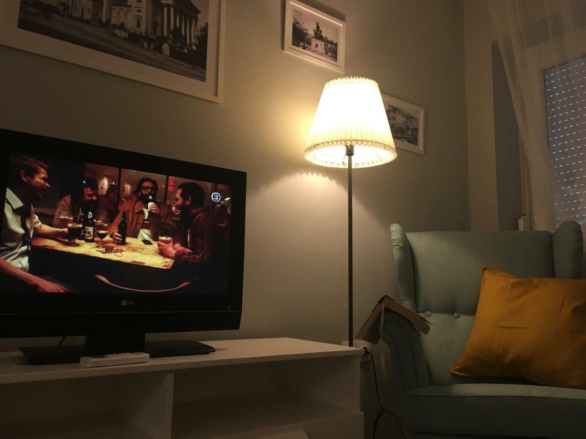 B&B Apartman Eger Eksteriør billede